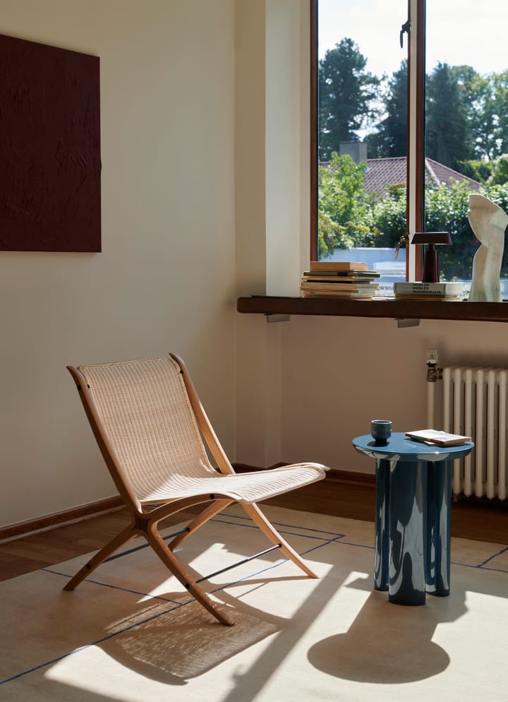 X loungefåtölj HM10, Walnut &Tradition
