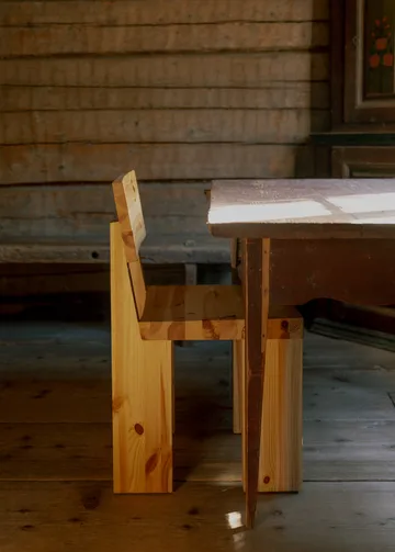 001 Dining Chair stol - Matt oljevaxad furu - Vaarnii