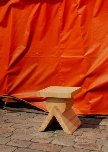 006 AA Side Table sidobord - Matt oljevaxad furu, 40x40x45 cm - Vaarnii