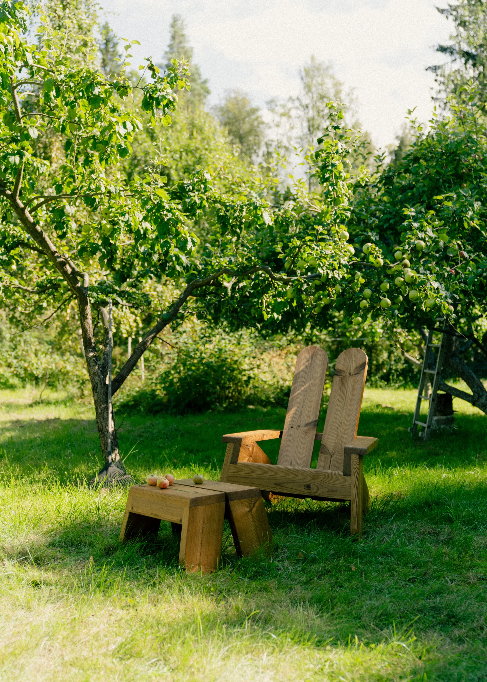 015 Peace Outdoor Lounge Chair loungestol, Värmebehandlad furu Vaarnii