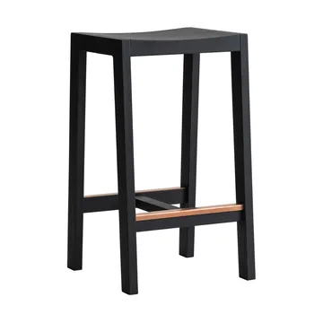 016 Maasto Bar Stool barpall - Svartbetsad furu, 65 cm - Vaarnii