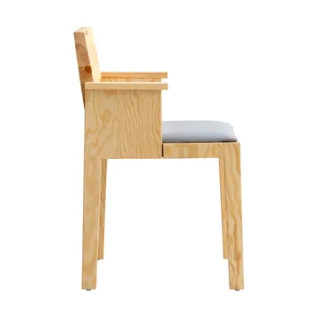 016 Maasto Dining Armchair karmstol - Matt oljevaxad furu, klädd sits grå - Vaarnii