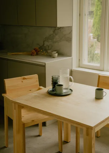 016 Maasto Table bord - Matt oljevaxad furu, 90x90x75 cm - Vaarnii