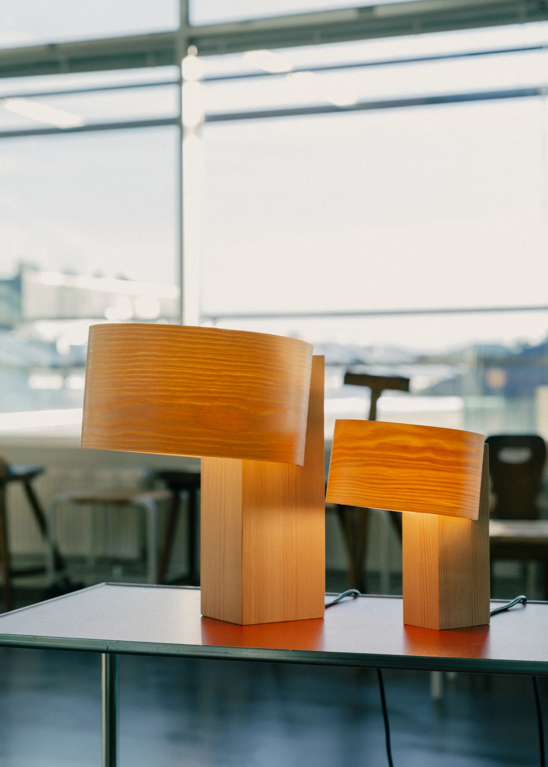 018 Hoop Table Lamp bordslampa, Matt oljevaxad furu, 34 cm Vaarnii