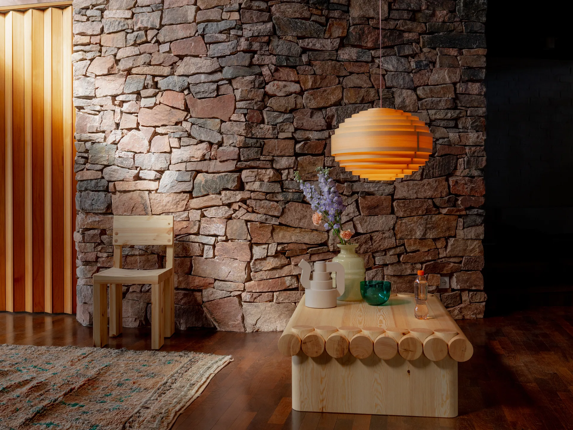 1002 Hans Pendant pendel, Matt oljevaxad furu, XL Ø70 cm Vaarnii