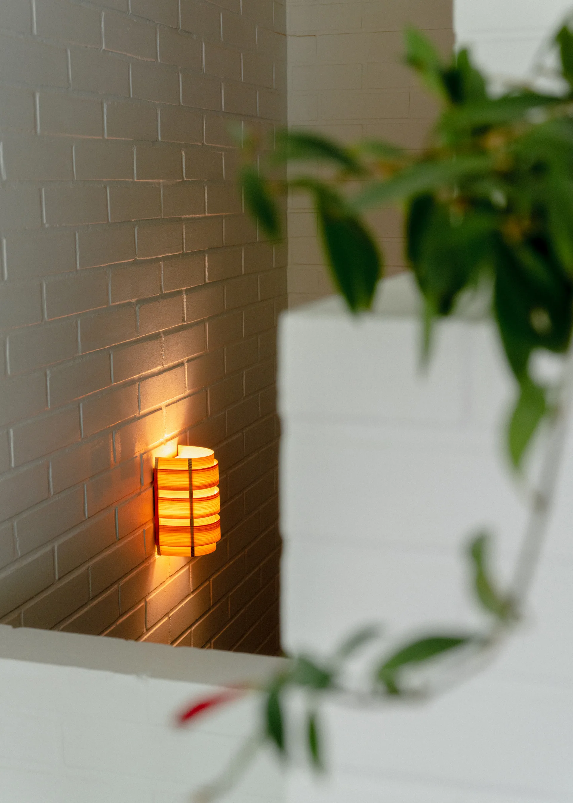 1004 Hans Wall Light vägglampa, Matt oljevaxad furu, 16x24 cm Vaarnii