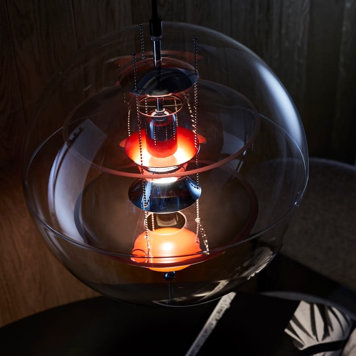 VP Globe Coloured Glass taklampa - Ø40 cm - Verpan