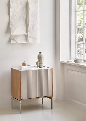 Vipp Cabinet H2 skåp med ben - Light oak-marble, doors - Vipp