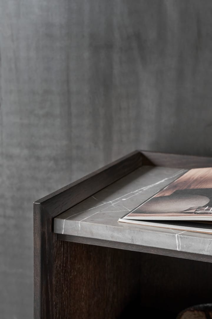 Vipp Cabinet H3 sideboard med ben, Dark oak-marble Vipp