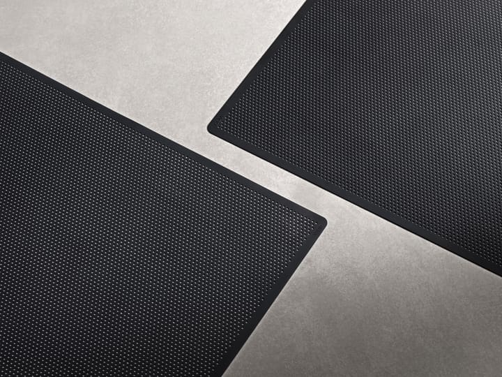 Vipp130 bordstablett 35,2x46,2 cm, Black Vipp