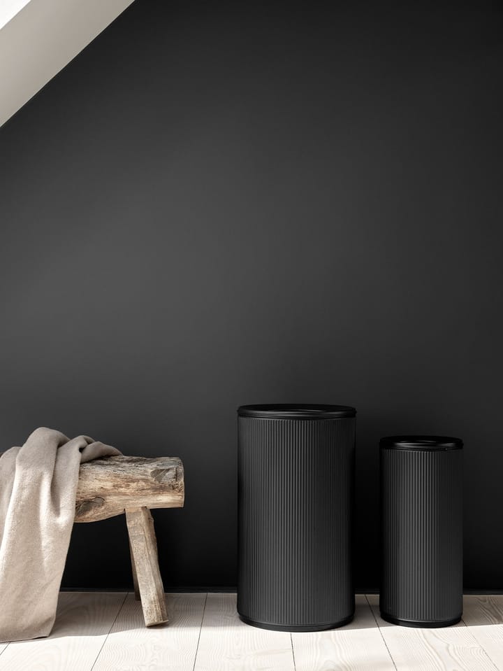 Vipp18 papperskorg med kant 22 l, Black Vipp