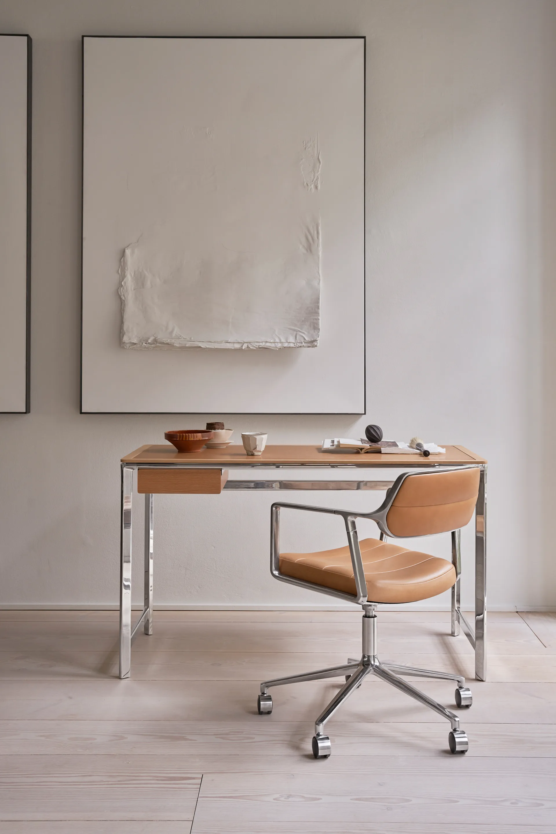 Vipp430 Studio Desk skrivbord 60x125 cm, Light oak-camel Vipp