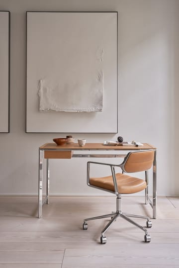 Vipp430 Studio Desk skrivbord 60x125 cm - Light oak-camel - Vipp