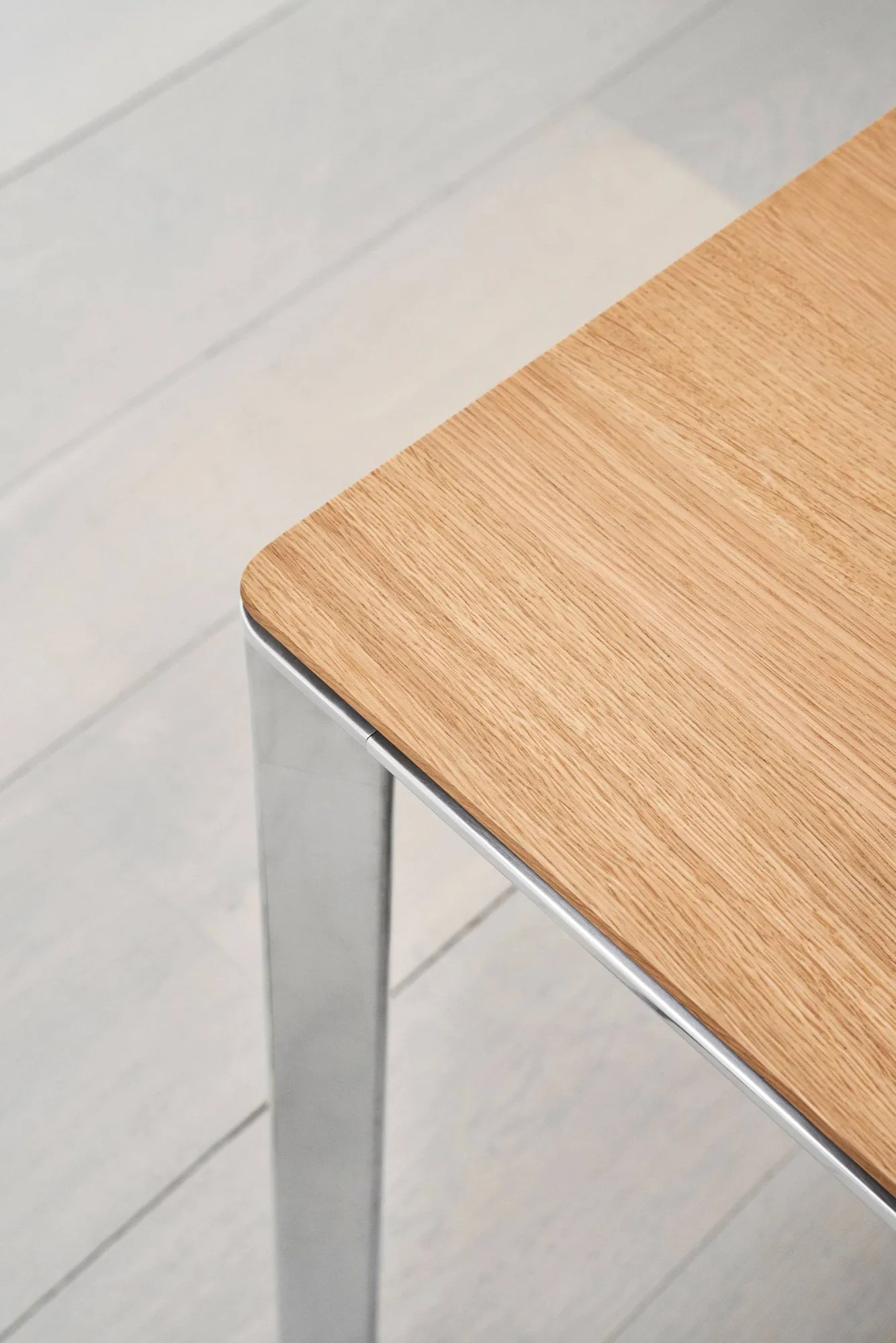 Vipp433 matbord, Light oak, medium Vipp
