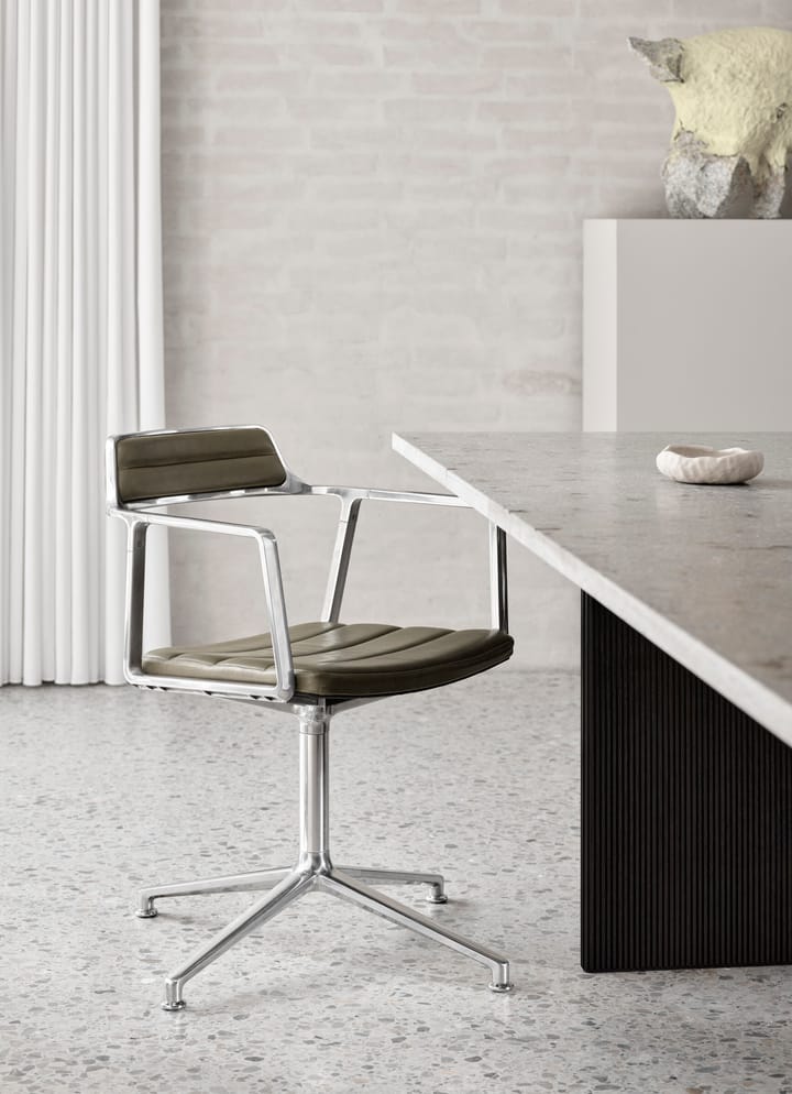 Vipp452 Swivel kontorsstol med hjul - Pol. aluminium-bosco green - Vipp