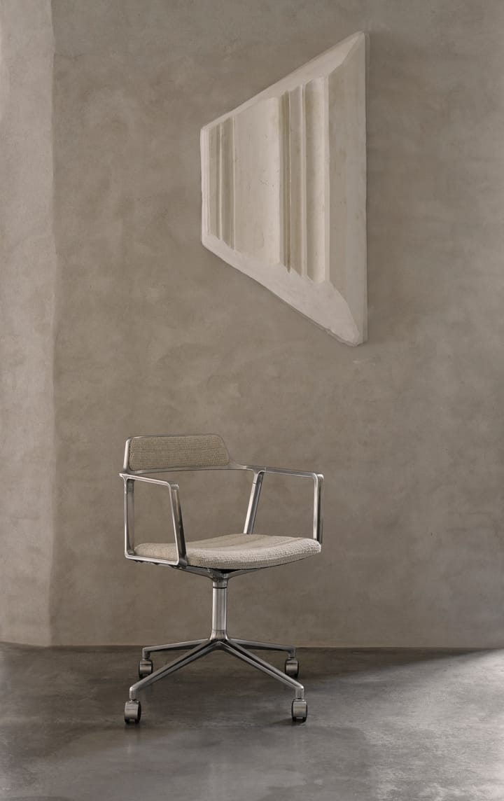 Vipp452 Swivel kontorsstol med hjul, Wavy off white-light grey-pol. aluminium Vipp