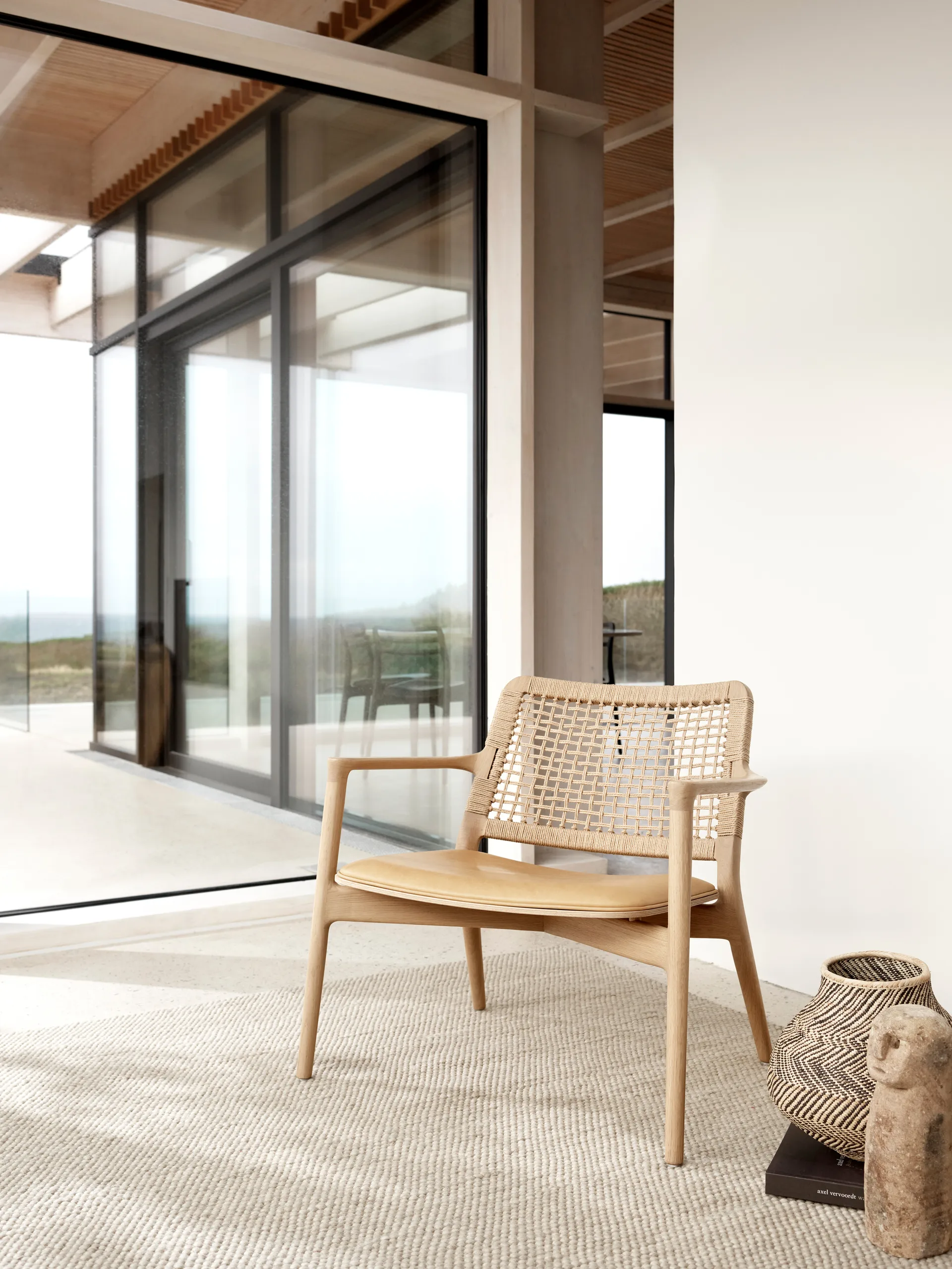 Vipp488 Cabin Lounge Chair, Light oak-sand leather Vipp