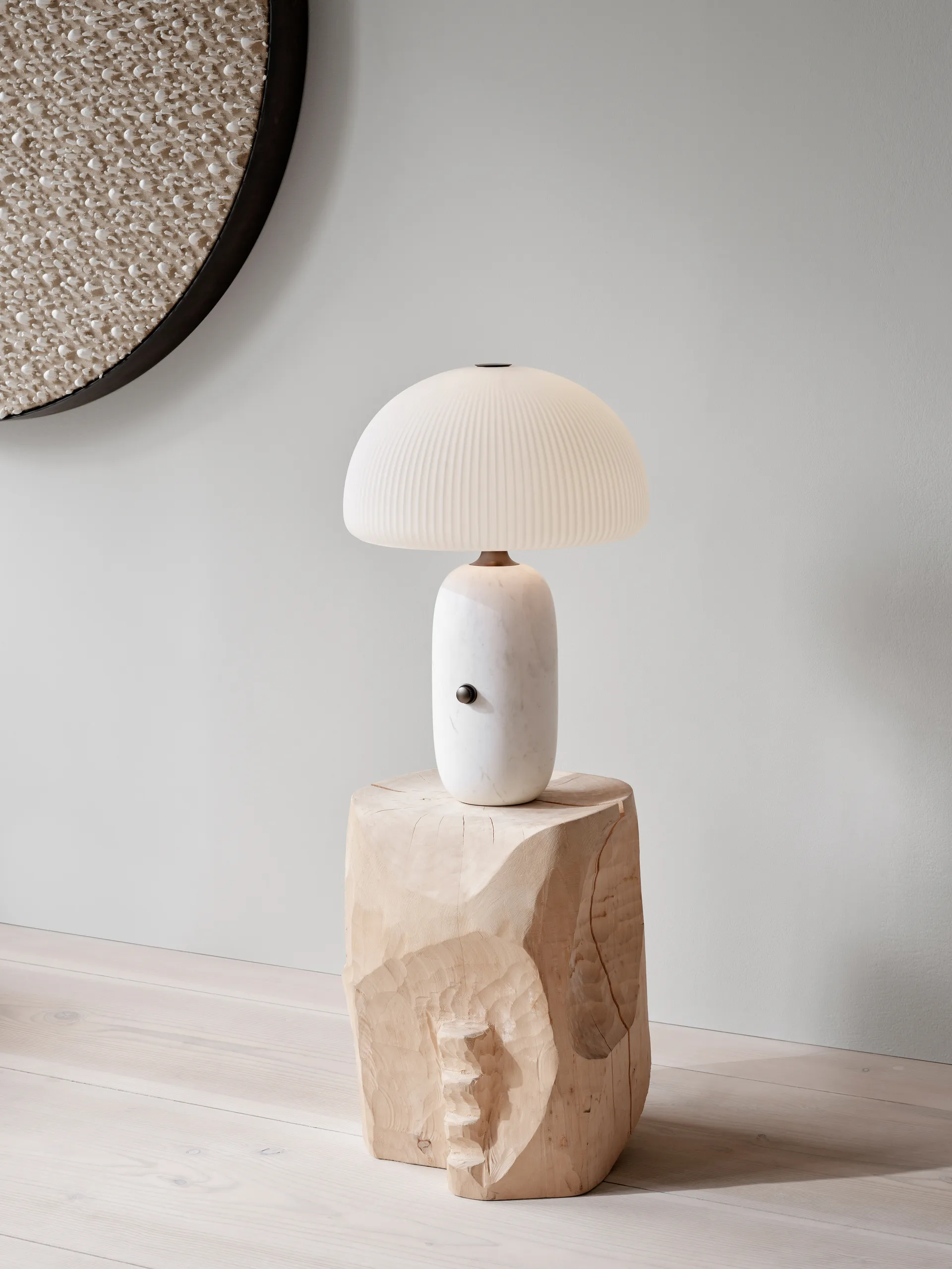 Vipp592 Sculpture bordslampa 52 cm, White marble Vipp