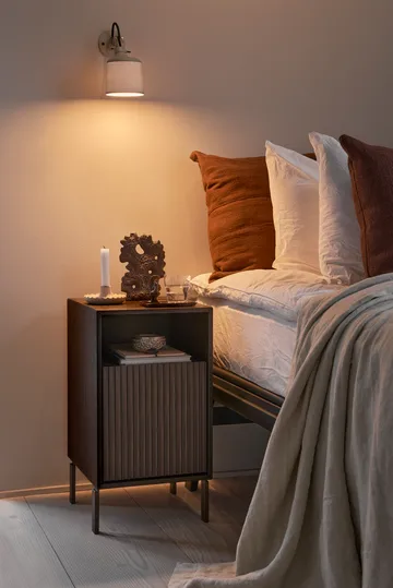 Vipp672 sängbord - Mörk ek-mörk aluminium, 31,5x60x38 cm - Vipp