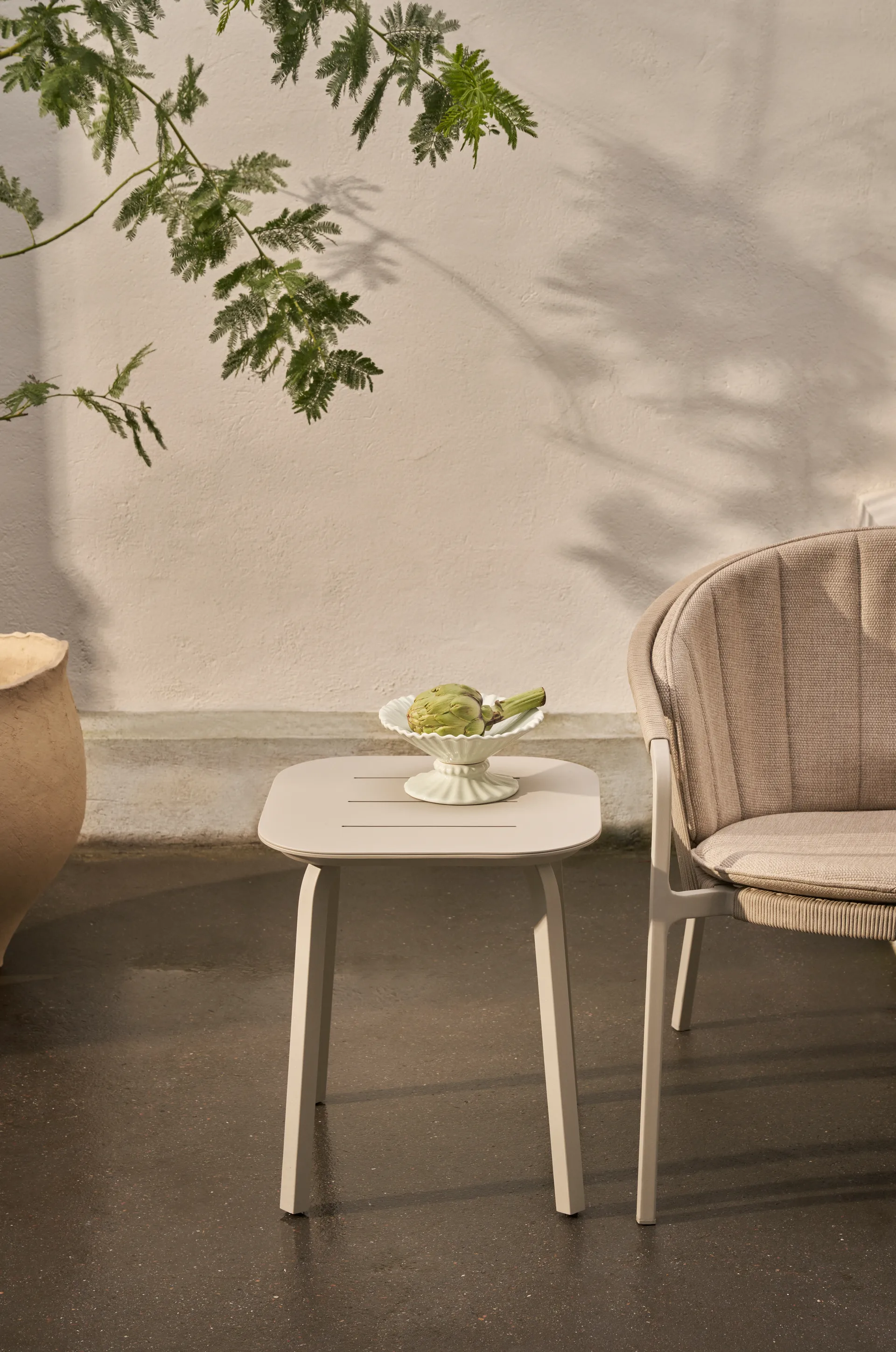 Vipp706 Lagrasse sidobord, Warm grey, 39x39x45 cm Vipp