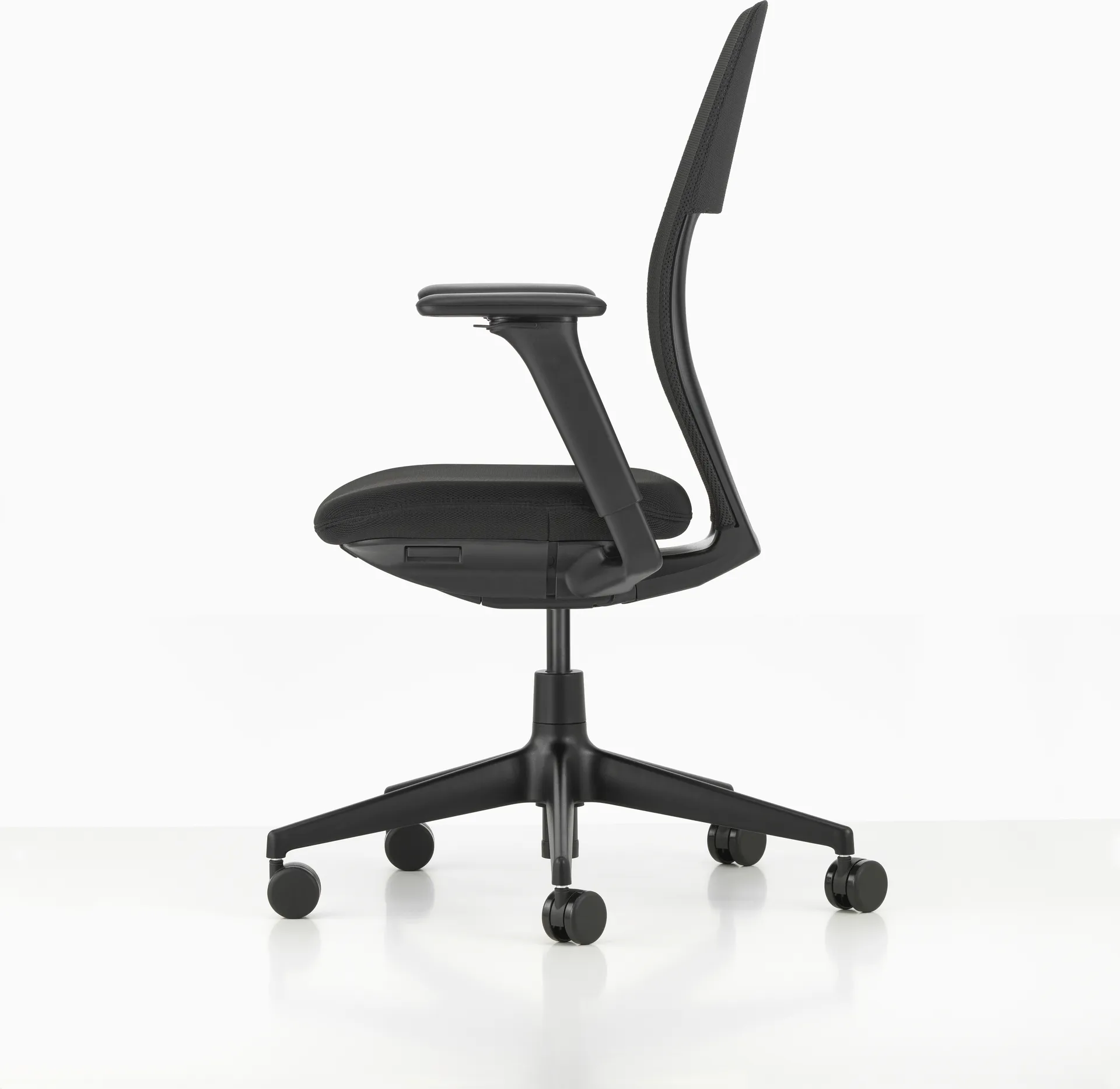 ACX Light kontorsstol justerbara armstöd mjuka hjul broms, Nero-deep black Vitra