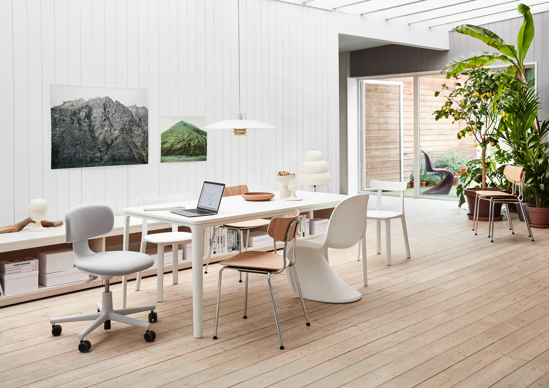 Akari 24N bordslampa 58 cm, Vit Vitra