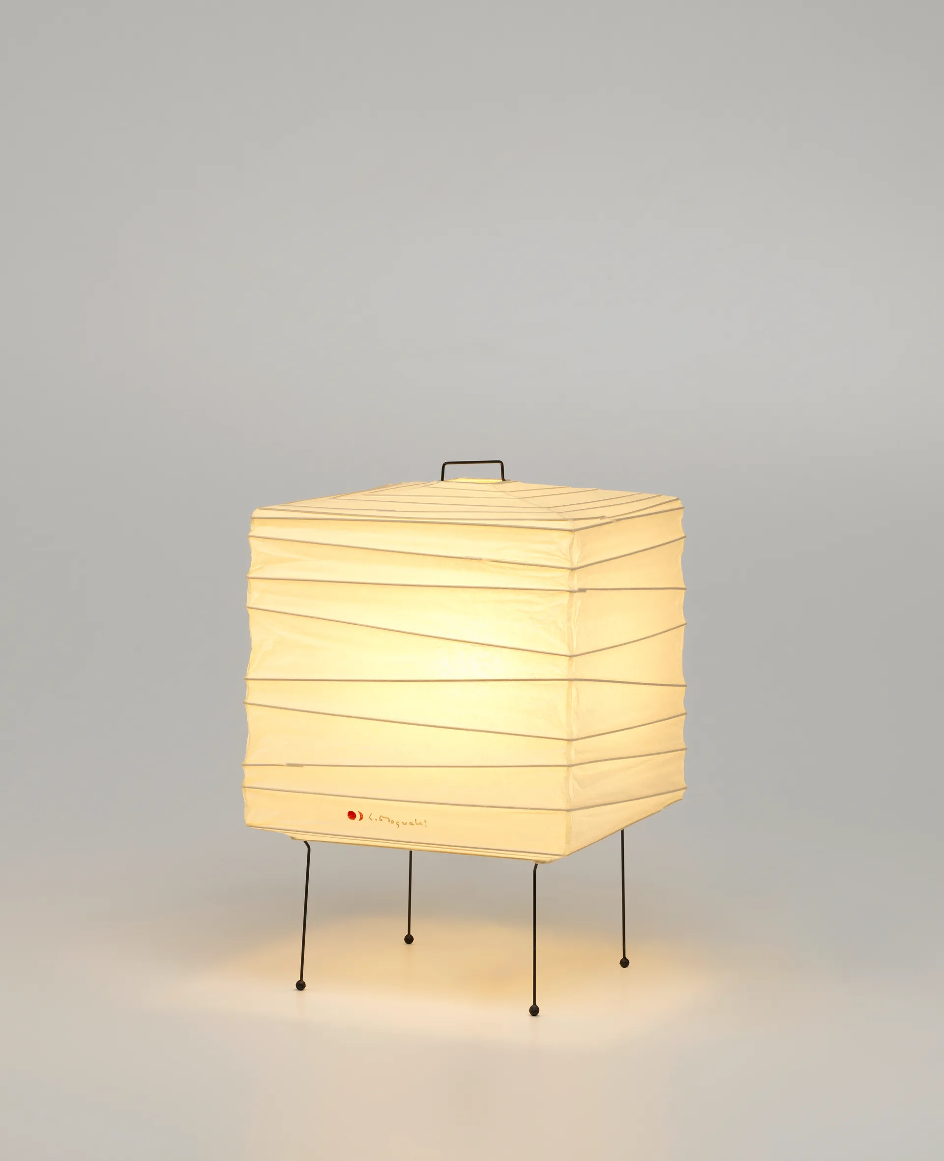 Akari 3X bordslampa 38 cm, Vit Vitra