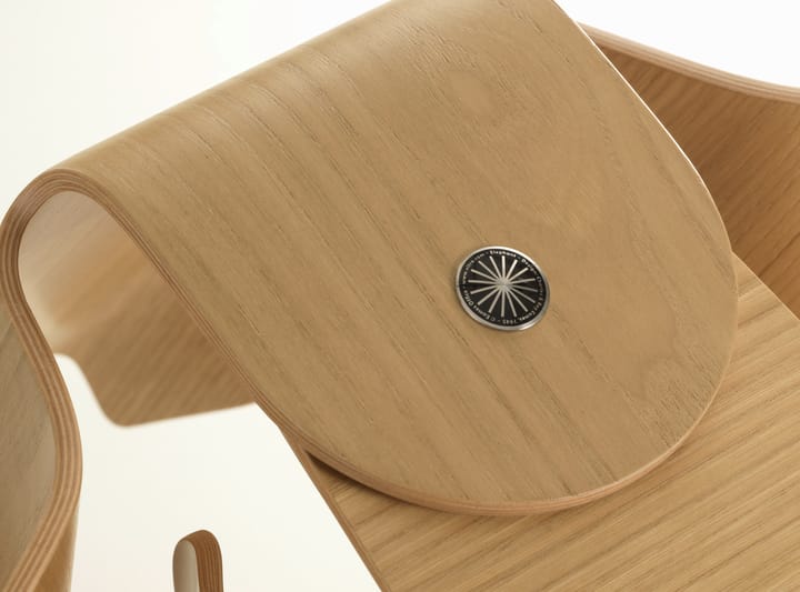Eames elephant pall/dekoration, Natural laquered chestnut Vitra