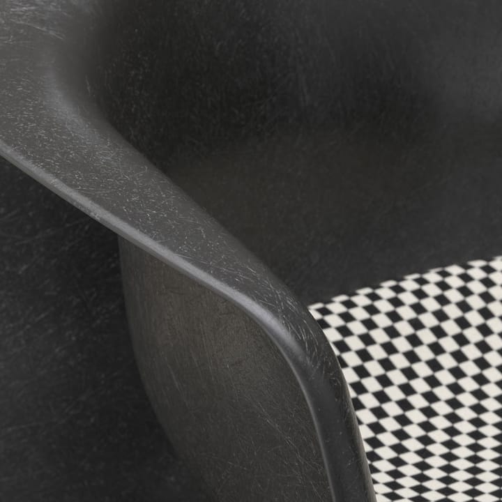 Eames fiberglass armchair DAR stol klädd sits - Checkered-Elephant grey-Svart - Vitra