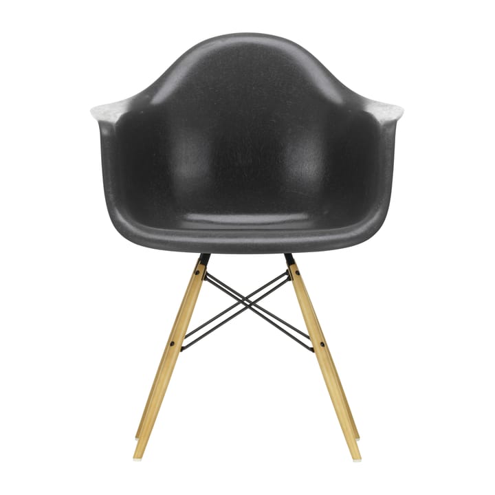 Eames Fiberglass Armchair DAW karmstol - elephant hide grey, lönnben - Vitra