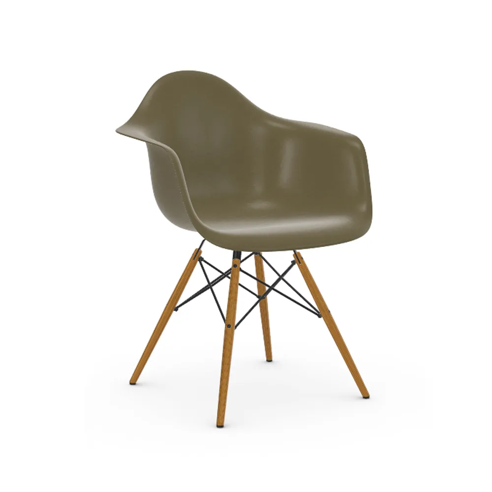 Eames Fiberglass Armchair DAW karmstol, raw umber, askben Vitra