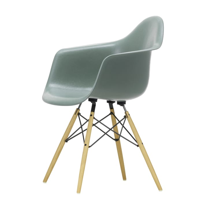 Eames Fiberglass Armchair DAW karmstol, sea foam green, askben Vitra