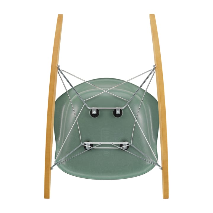 Eames fiberglass armchair RAR gungstol lönnmedar - Sea foam green-Chrome - Vitra
