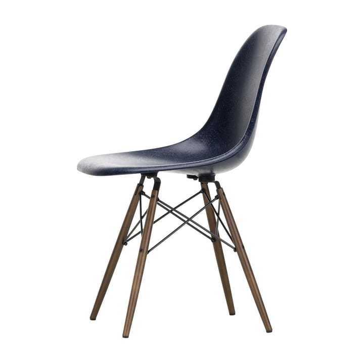 Eames Fiberglass Chairs DSW stol - navy blue, brunbetsade lönnben - Vitra