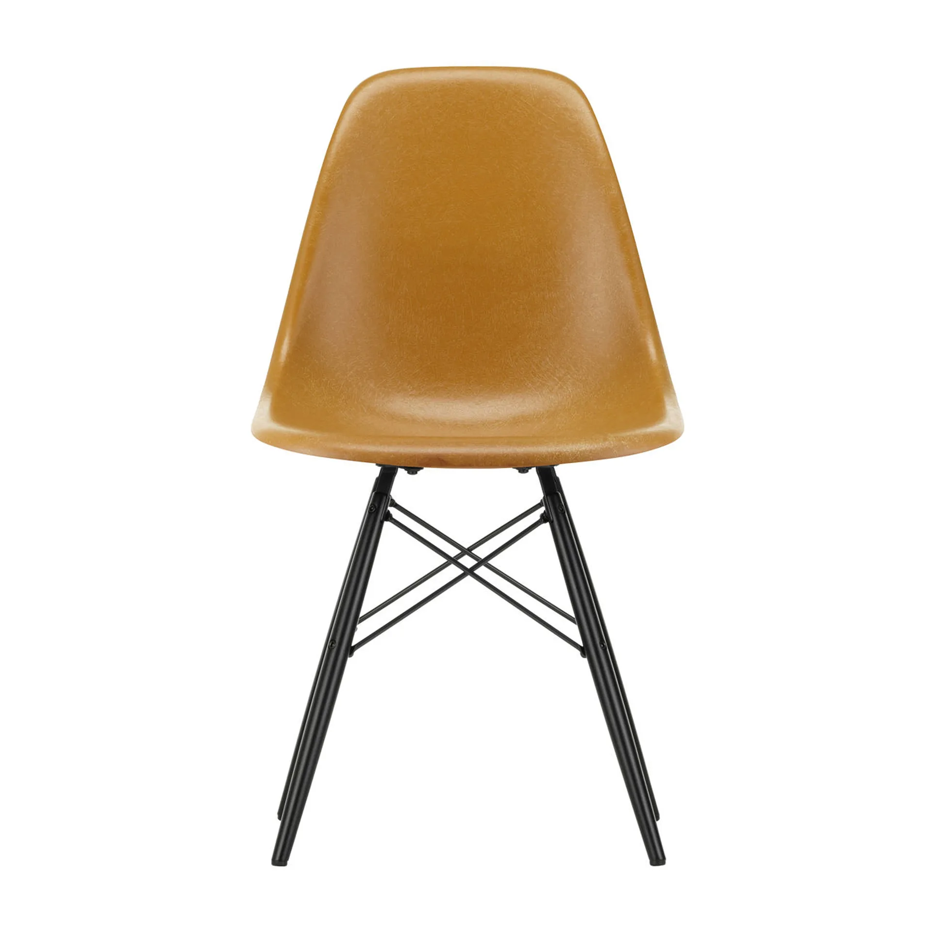 Eames Fiberglass Chairs DSW stol, ochre dark, svartbetsade lönnben Vitra