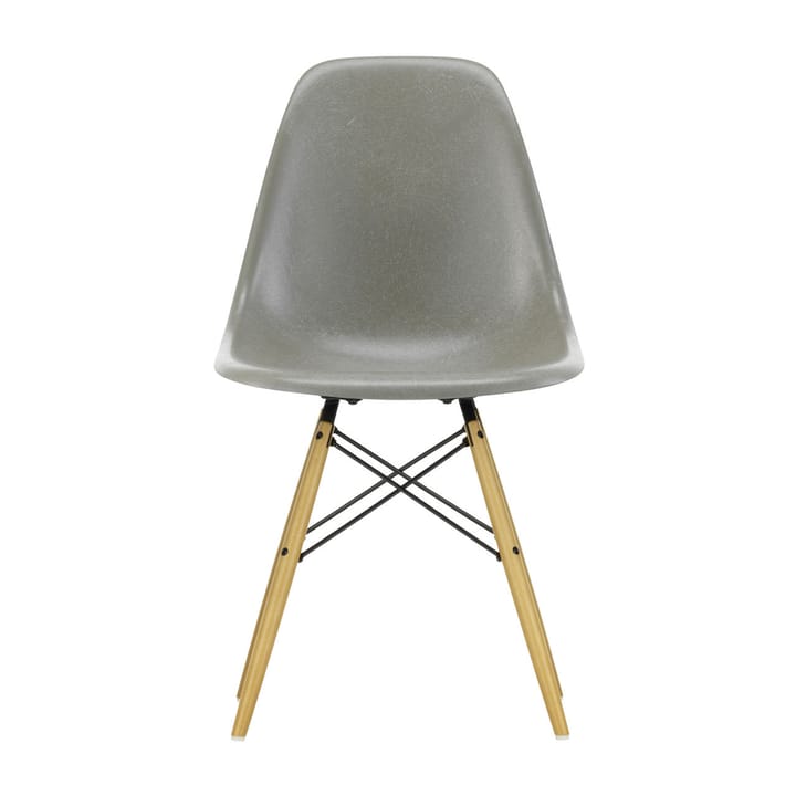 Eames Fiberglass Chairs DSW stol - raw umber, lönnben - Vitra