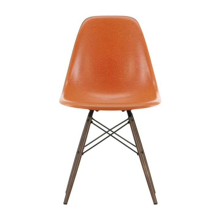 Eames Fiberglass Chairs DSW stol - Red orange-brunbetsade lönnben - Vitra