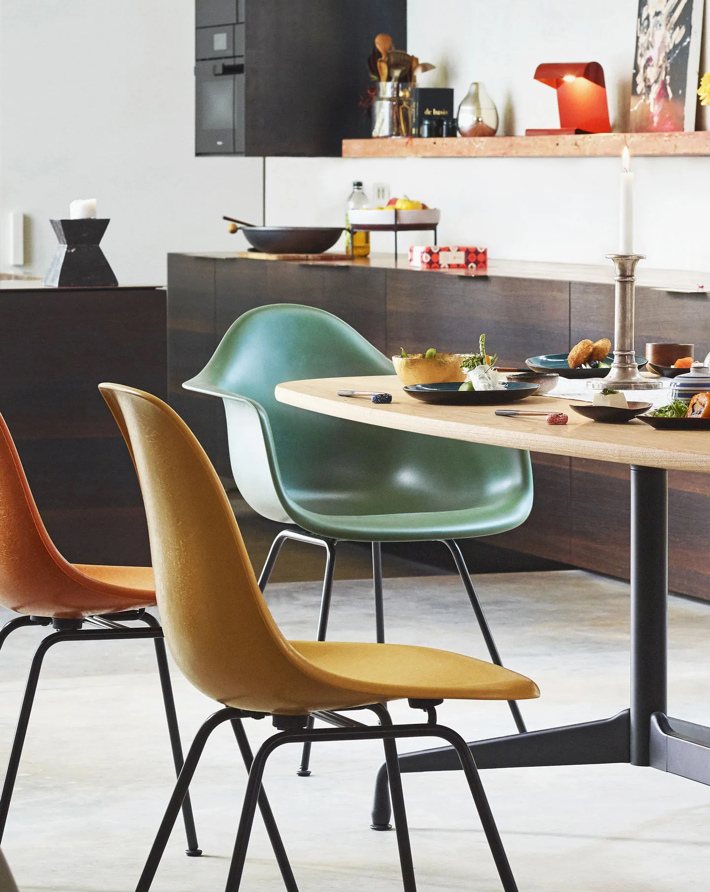 Eames fiberglass chairs DSX stol, Sea foam green-Black Vitra