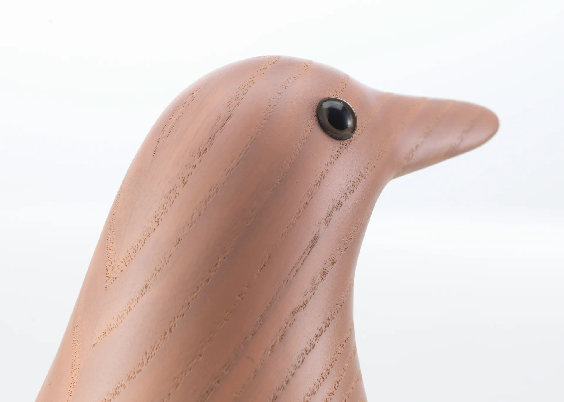 Eames House Bird träfågel, Pale rose stained Vitra