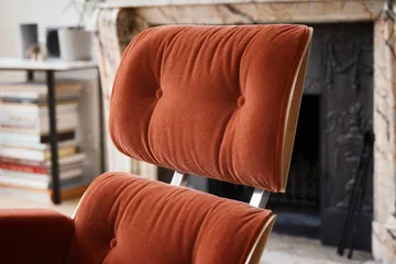 Eames Lounge Chair & Ottoman new dimensions - 07 Brandy-28 cherry natural-pol. steel - Vitra