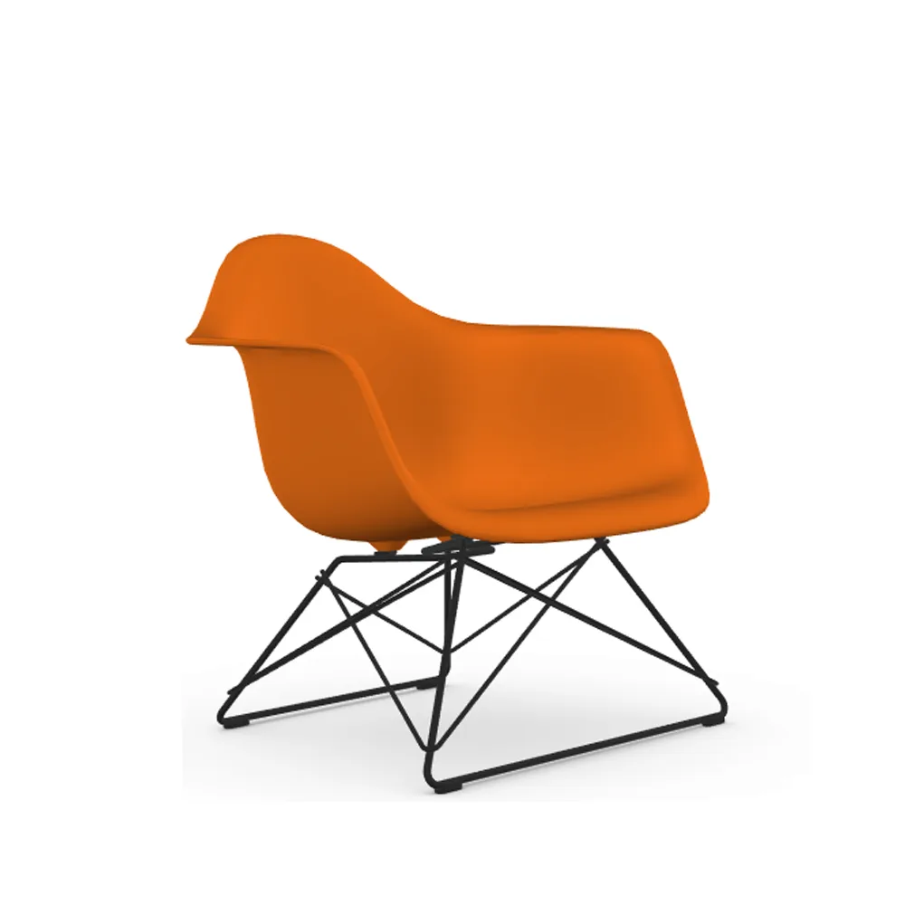 Eames plastic armchair LAR fåtölj, Rusty orange-Black Vitra