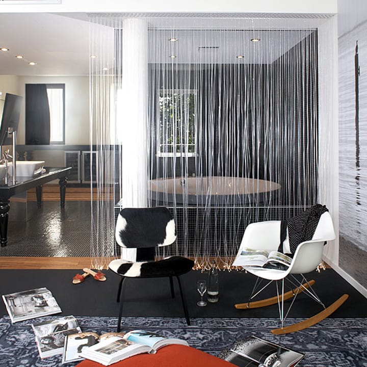 Eames plastic armchair RAR gungstol, White-Chrome-Maple Vitra