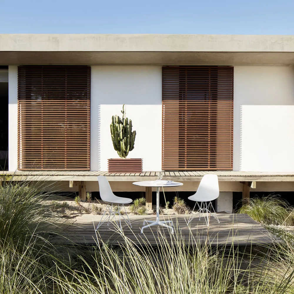 Eames Plastic Side Chair DSR Hard Glides stol , Green-Chrome Vitra