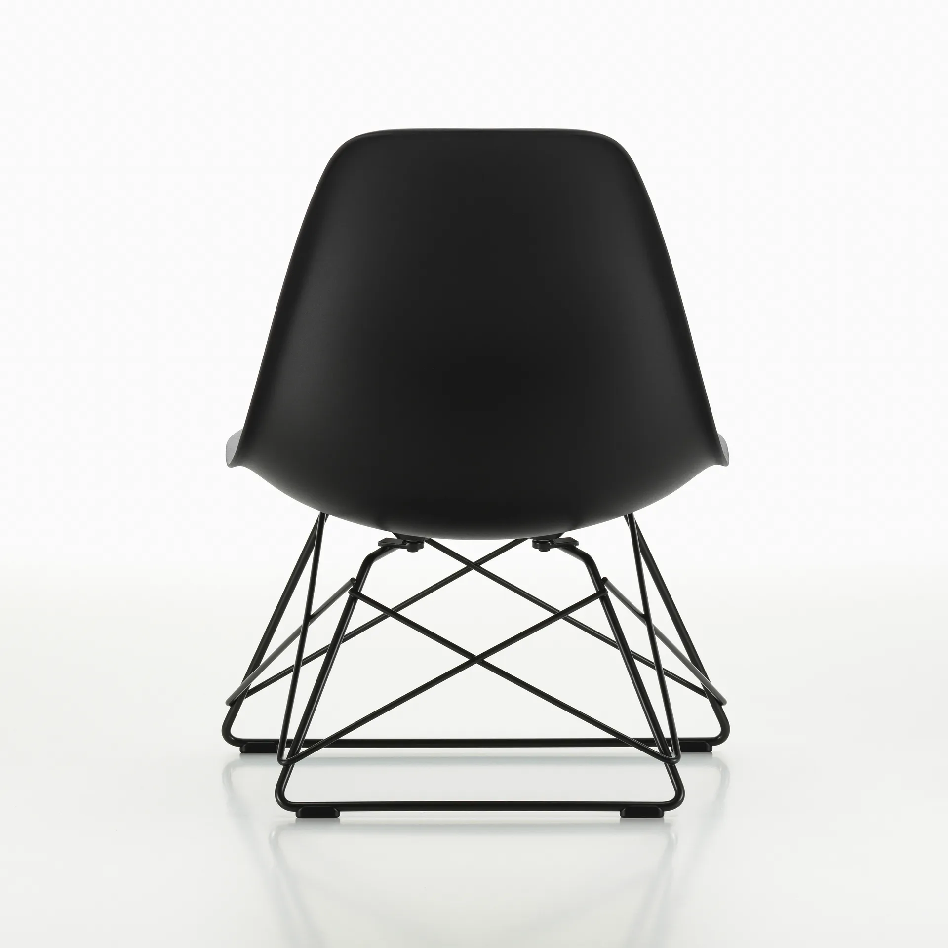 Eames Plastic Side Chair LSR loungestol, Deep black-deep black Vitra