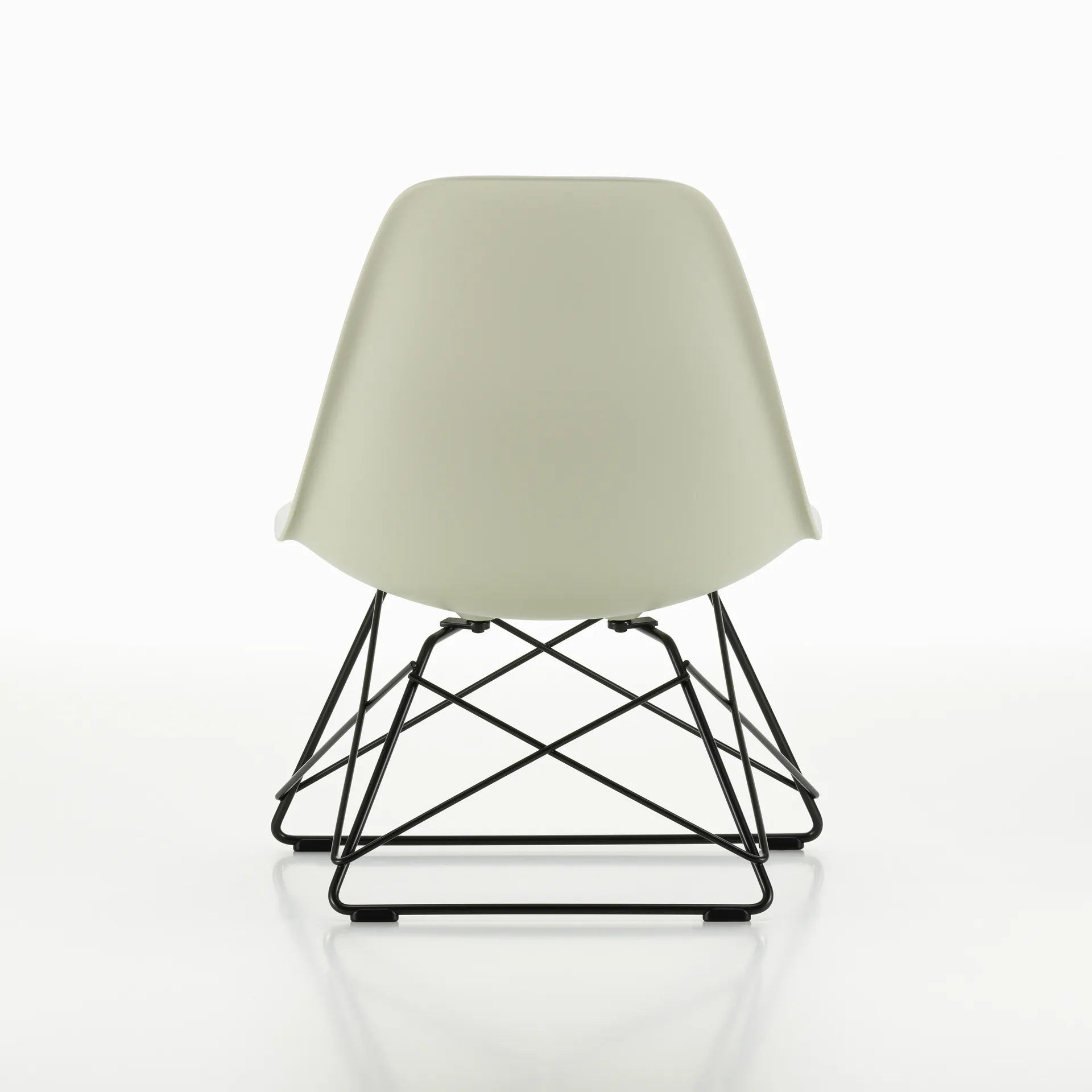 Eames Plastic Side Chair LSR loungestol, White-deep black Vitra