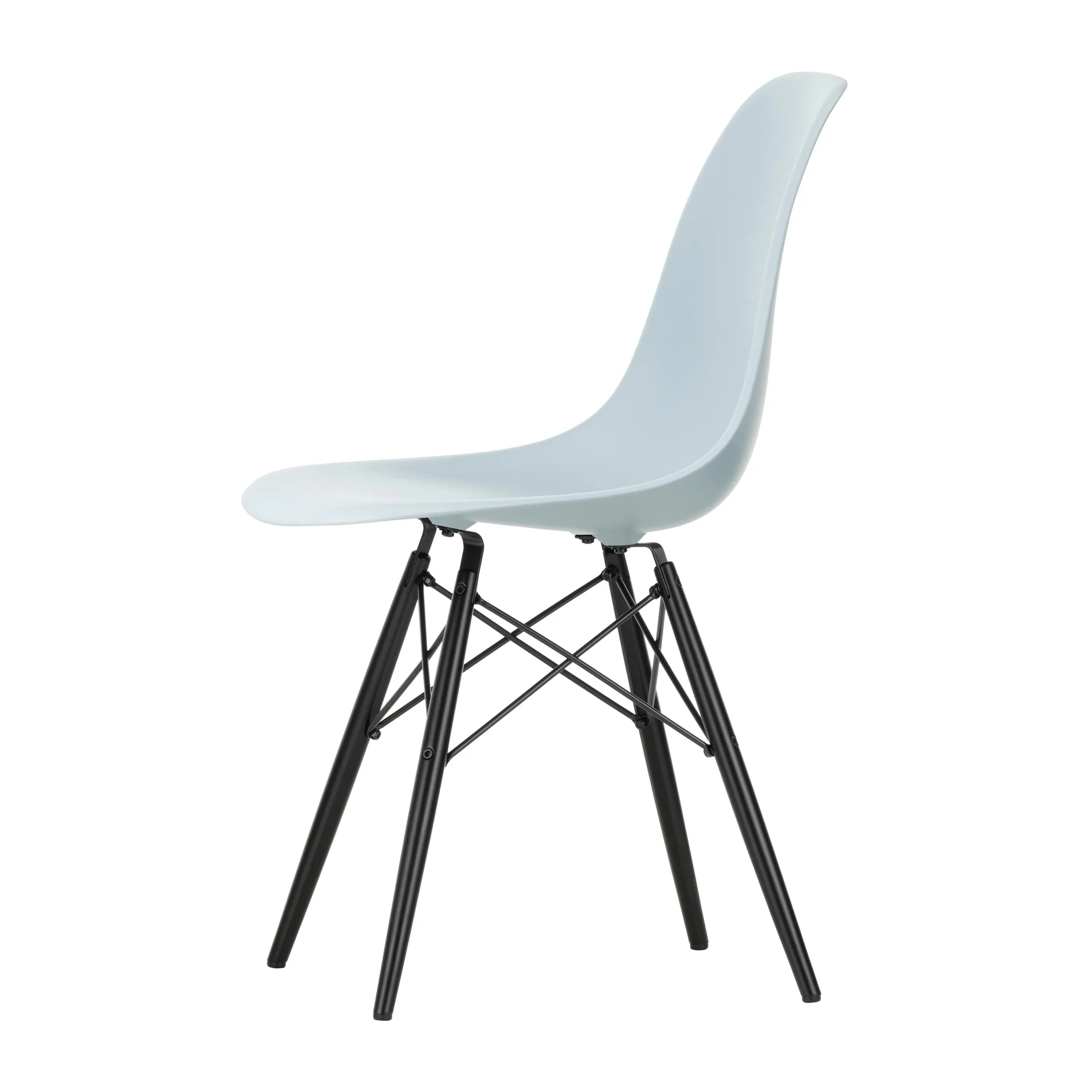Eames Plastic Side Chair RE DSW stol, 23 ice grey-black maple Vitra