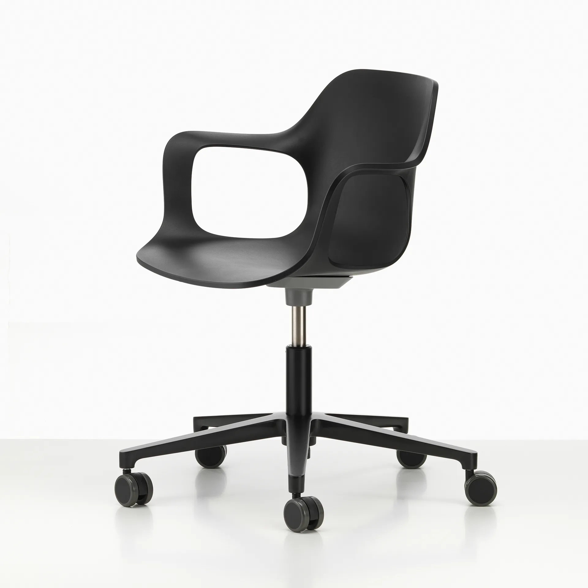 HAL RE armchair studio kontorsstol, Deep black Vitra