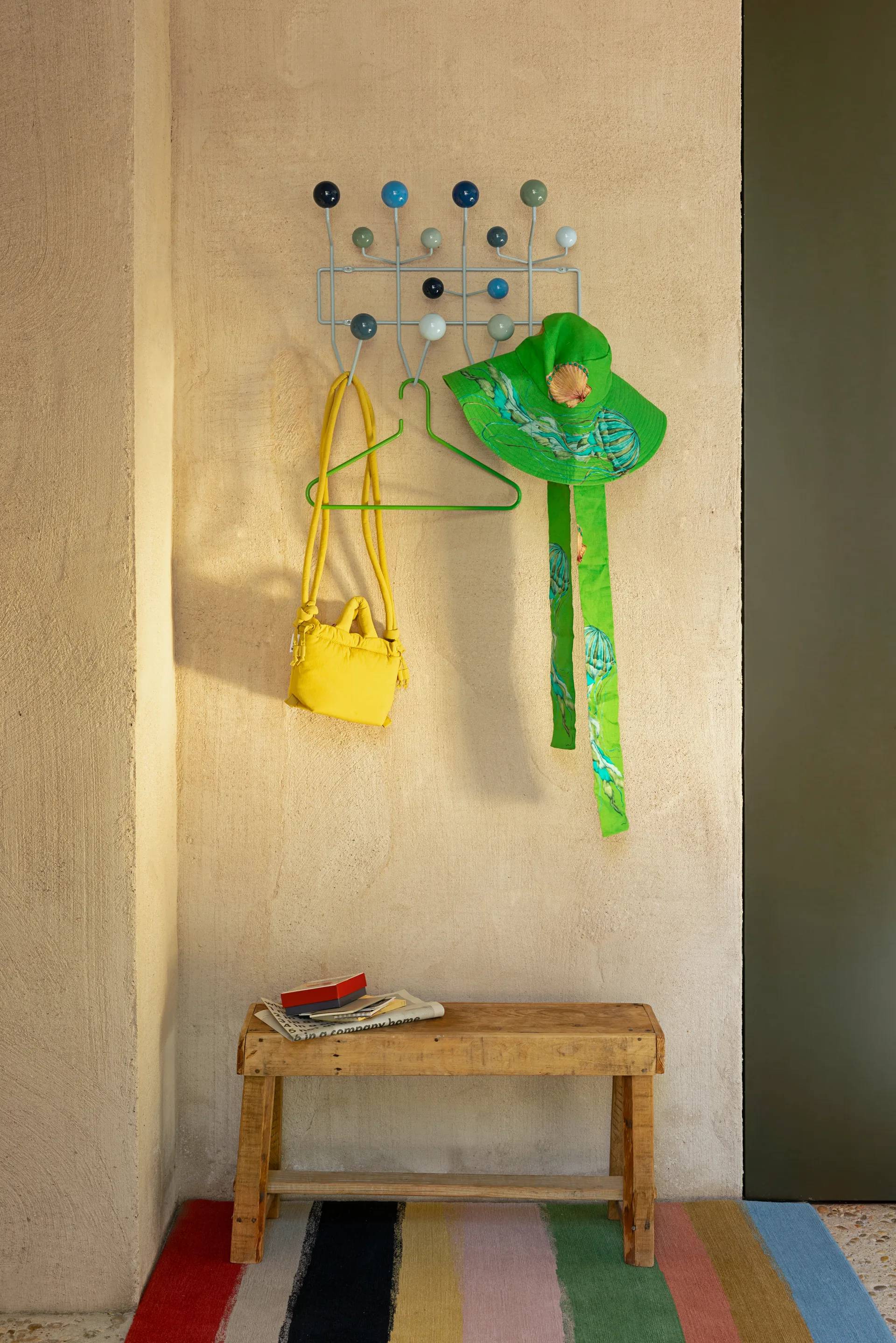 Hang It All klädhängare, Water based laquered-cool Vitra