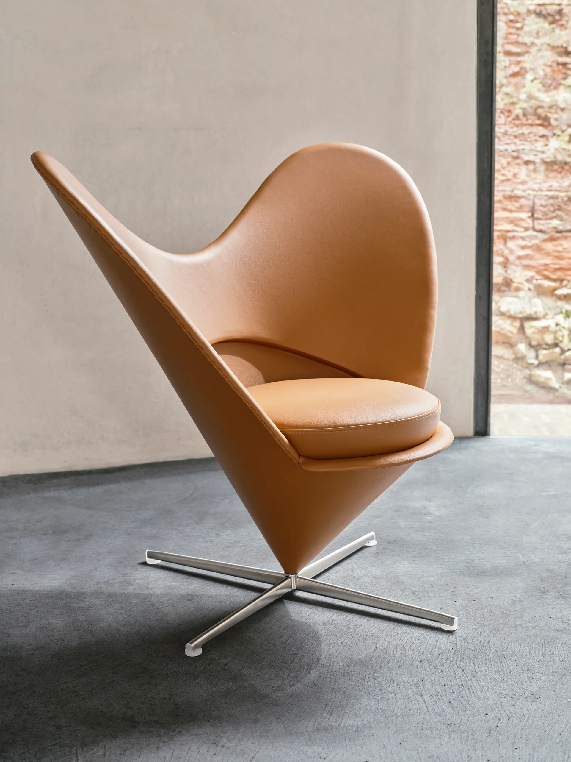 Heart Cone Chair fåtölj, Cento salt´n pepper-rostfritt stål Vitra