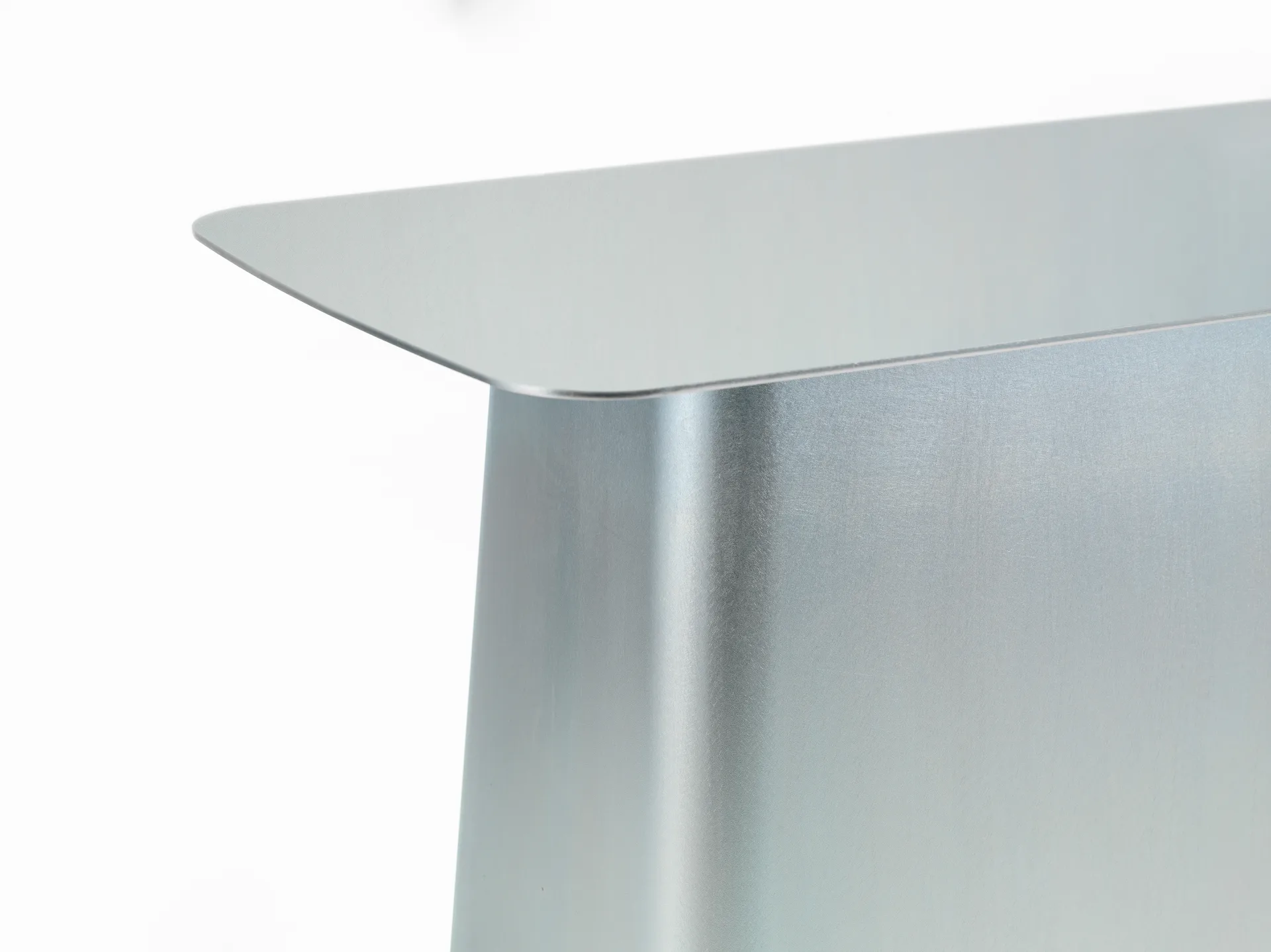 Metal large sidobord, Galvaniserad zink Vitra